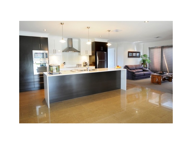 1 Grange Court, Newnham TAS 7248