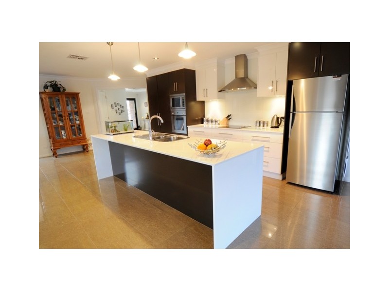 1 Grange Court, Newnham TAS 7248