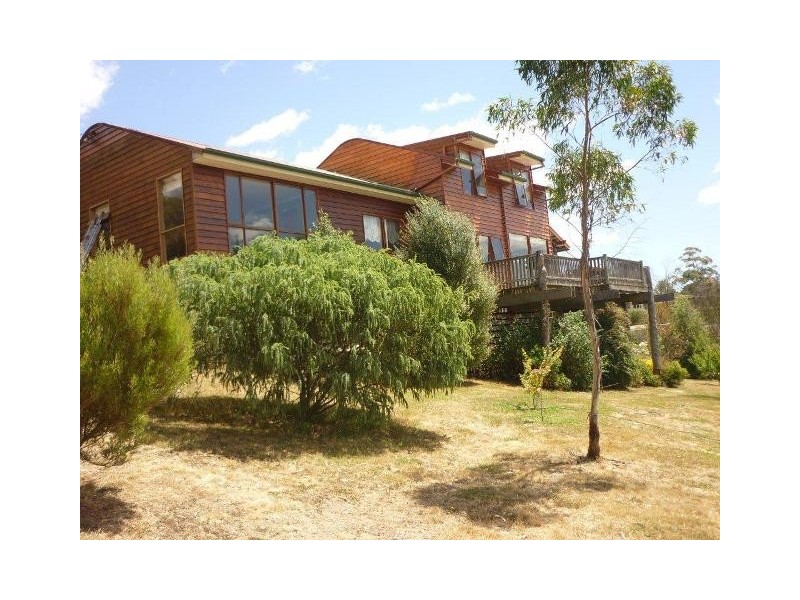 60 Gravelly Beach Road, Blackwall TAS 7275