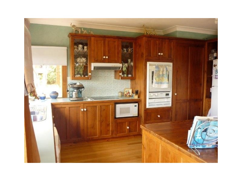 60 Gravelly Beach Road, Blackwall TAS 7275