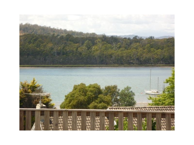 60 Gravelly Beach Road, Blackwall TAS 7275