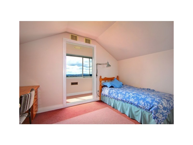 14 Talbot Road, South Launceston TAS 7249