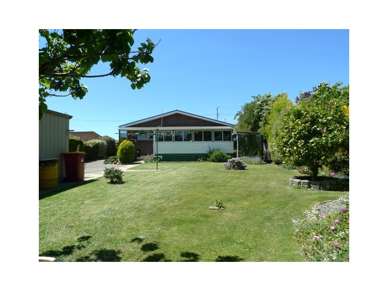 36 Summerdale Grove, Summerhill TAS 7250