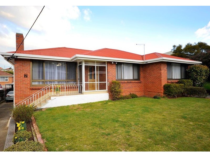 7 Maroney Street, Kings Meadows TAS 7249