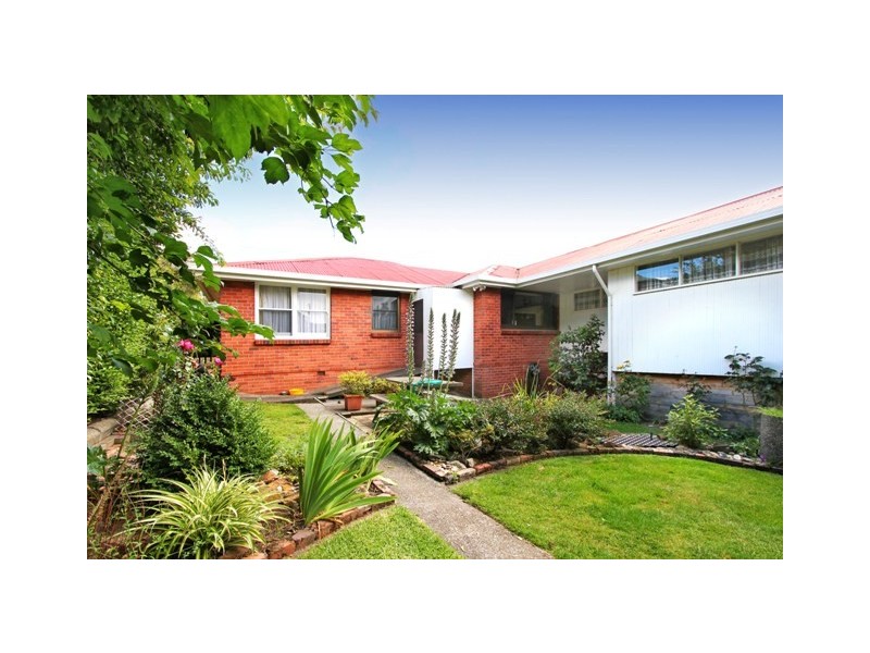 7 Maroney Street, Kings Meadows TAS 7249