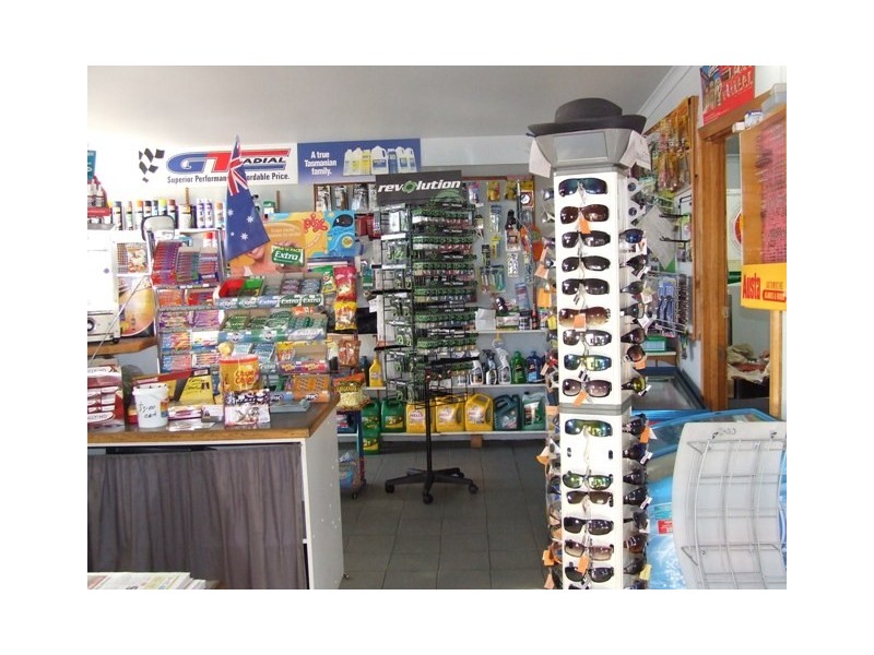 227 Flinders Street, Beauty Point TAS 7270