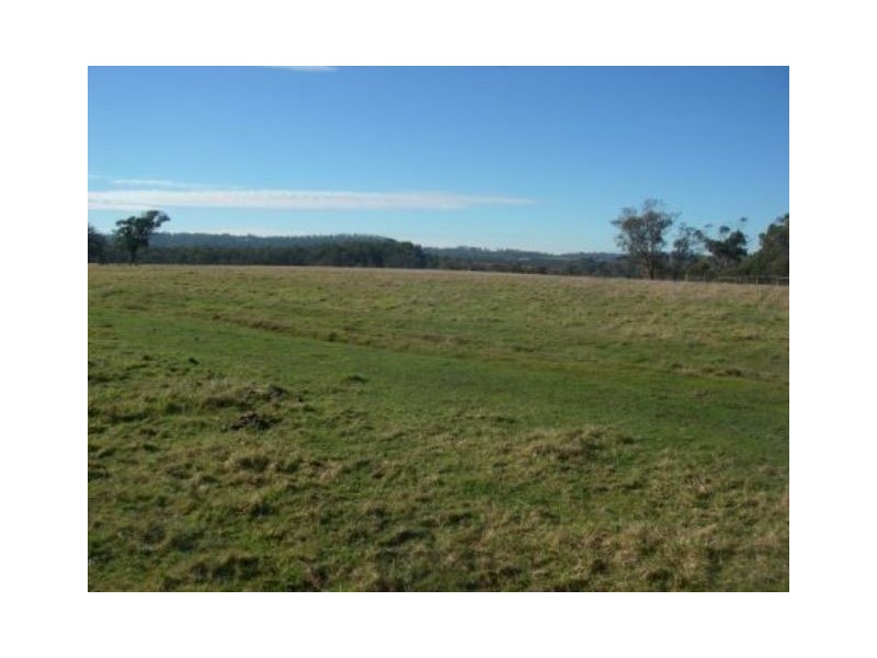 38 Whites Road, Beaconsfield TAS 7270