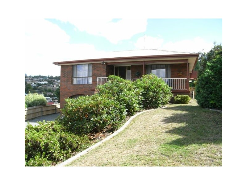 9 Glencoe Avenue, Trevallyn TAS 7250