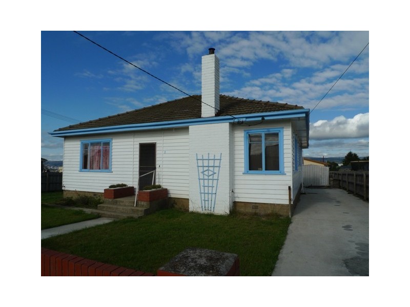 8 Lawson Street, Mayfield TAS 7248