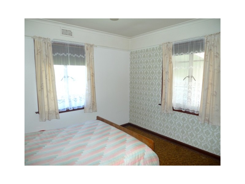 8 Lawson Street, Mayfield TAS 7248