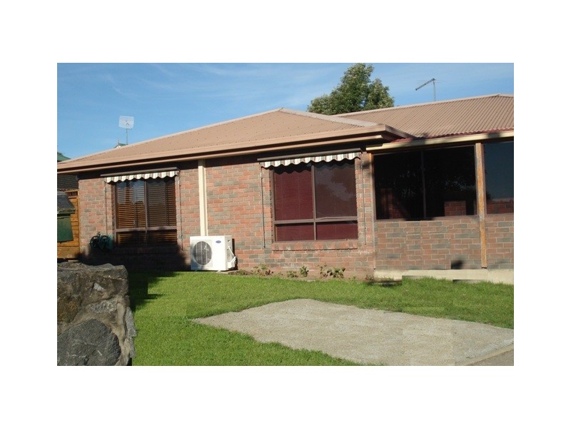 15 Bishops Drive, Newnham TAS 7248