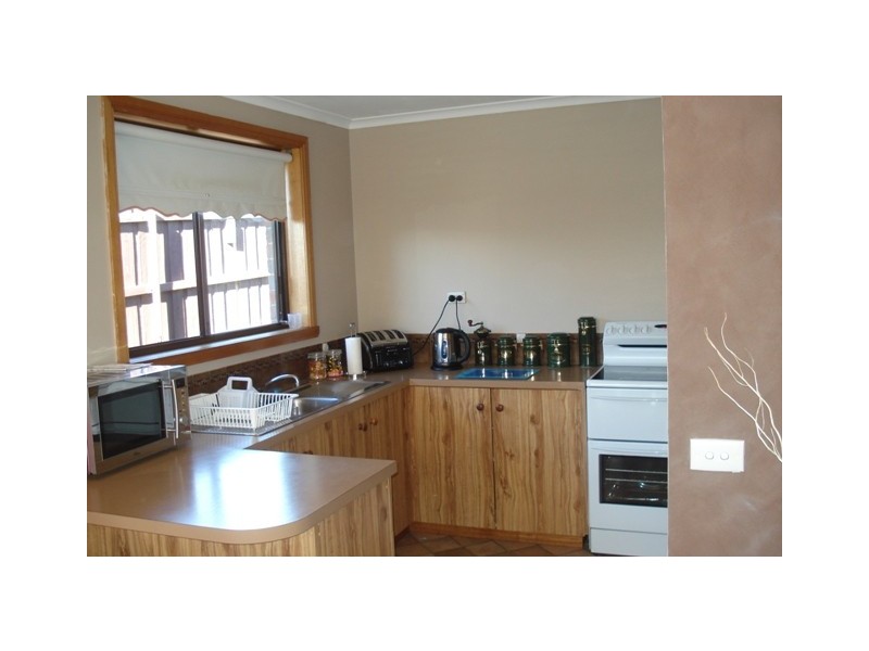 15 Bishops Drive, Newnham TAS 7248