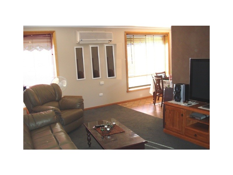 15 Bishops Drive, Newnham TAS 7248