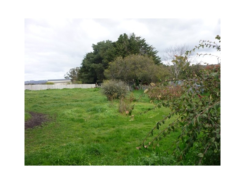 13 Grubb Street, Beaconsfield TAS 7270