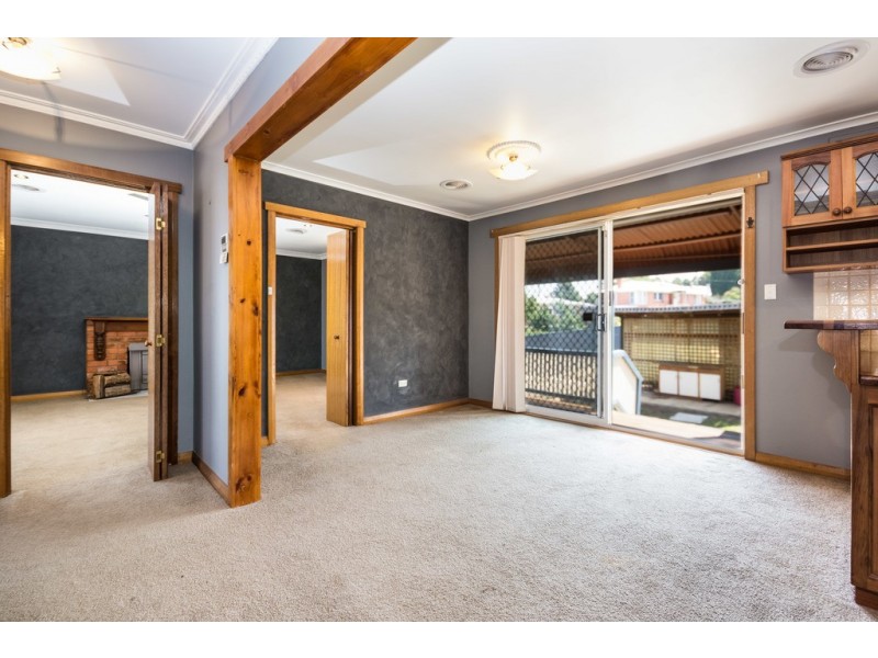 7 Cedar Street, Newnham TAS 7248