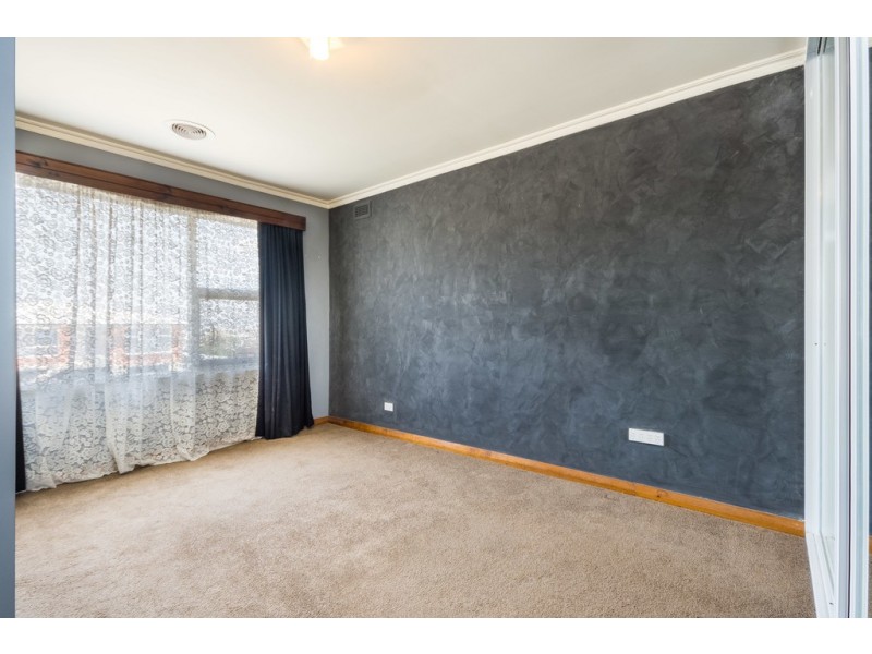 7 Cedar Street, Newnham TAS 7248