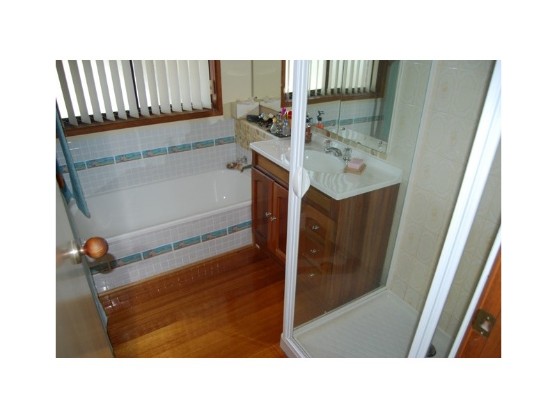 90 Oxford Street, Beauty Point TAS 7270