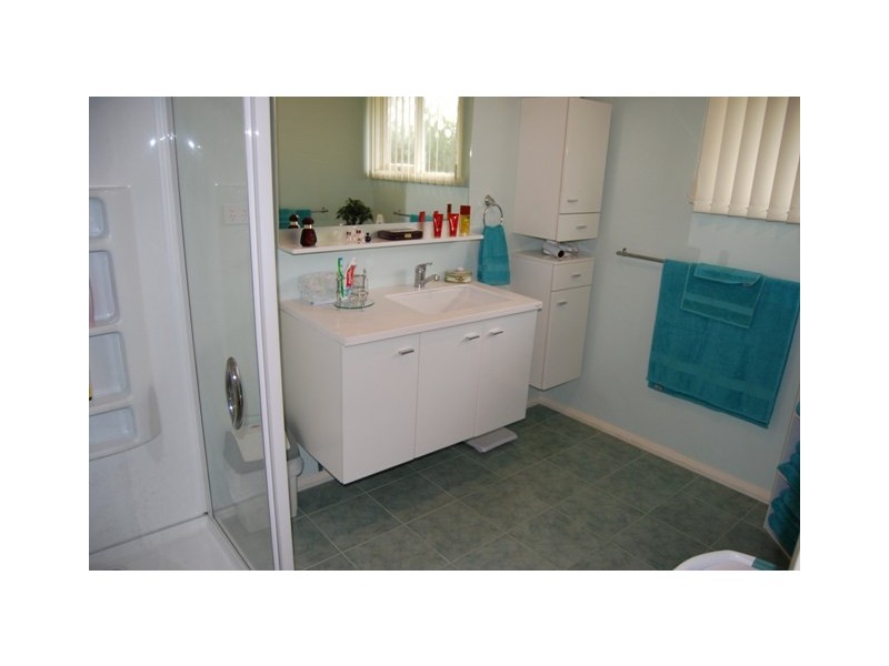 1 Nairana Street, Gravelly Beach TAS 7276