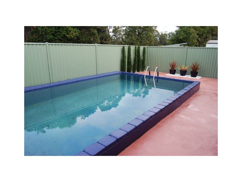 1 Nairana Street, Gravelly Beach TAS 7276