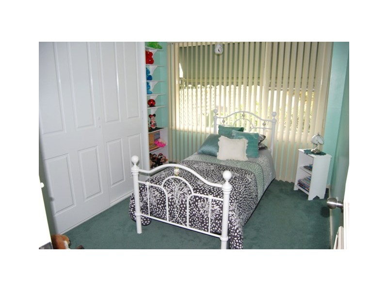 1 Nairana Street, Gravelly Beach TAS 7276