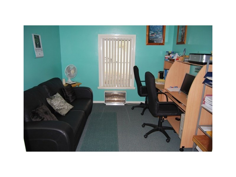 1 Nairana Street, Gravelly Beach TAS 7276