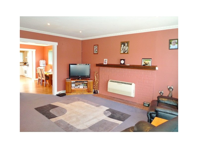 6 Vale Street, Prospect Vale TAS 7250