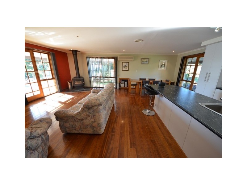 32 Five Acre Row South, Westbury TAS 7303