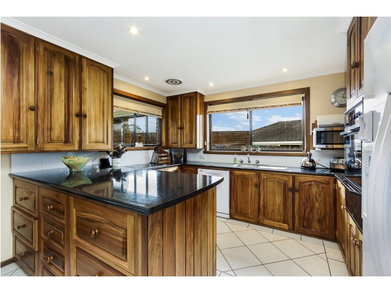 8 Grandview Place, Norwood TAS 7250