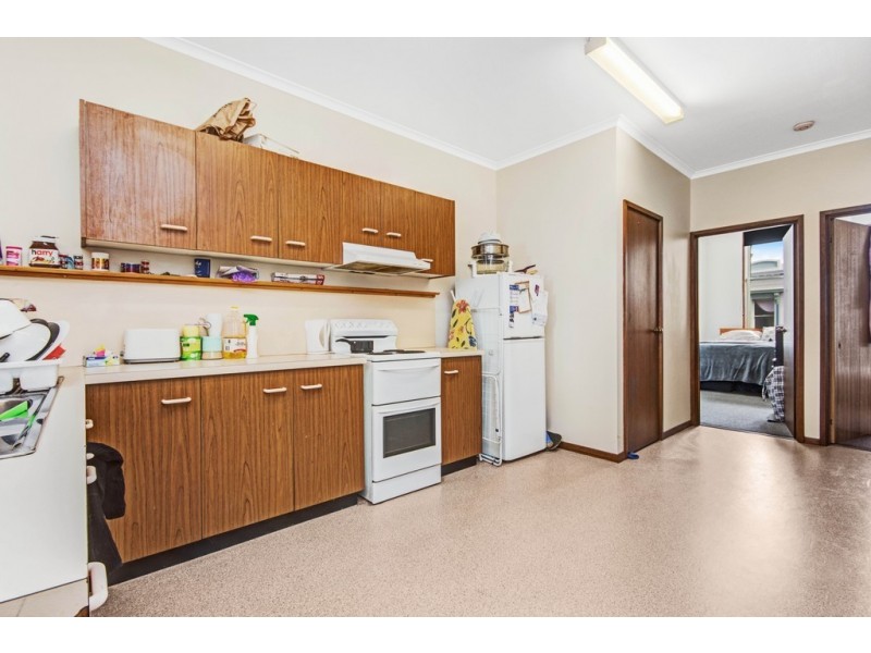 2 Yorktown Square, Launceston TAS 7250