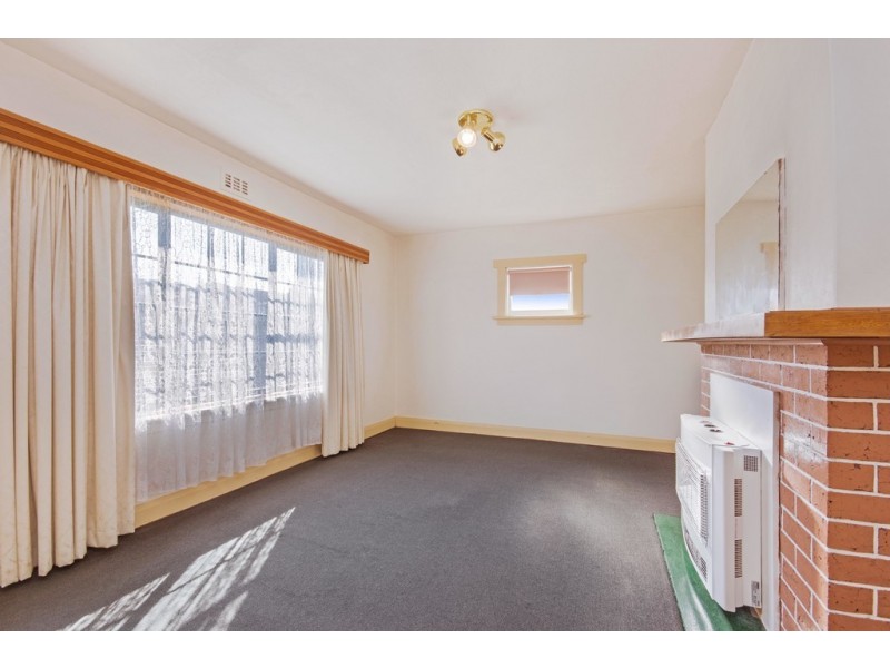 36 Conway Street, Mowbray TAS 7248