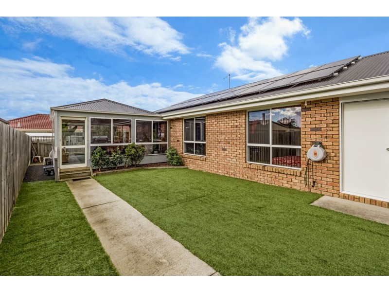 17 Burrows Street, Prospect Vale TAS 7250