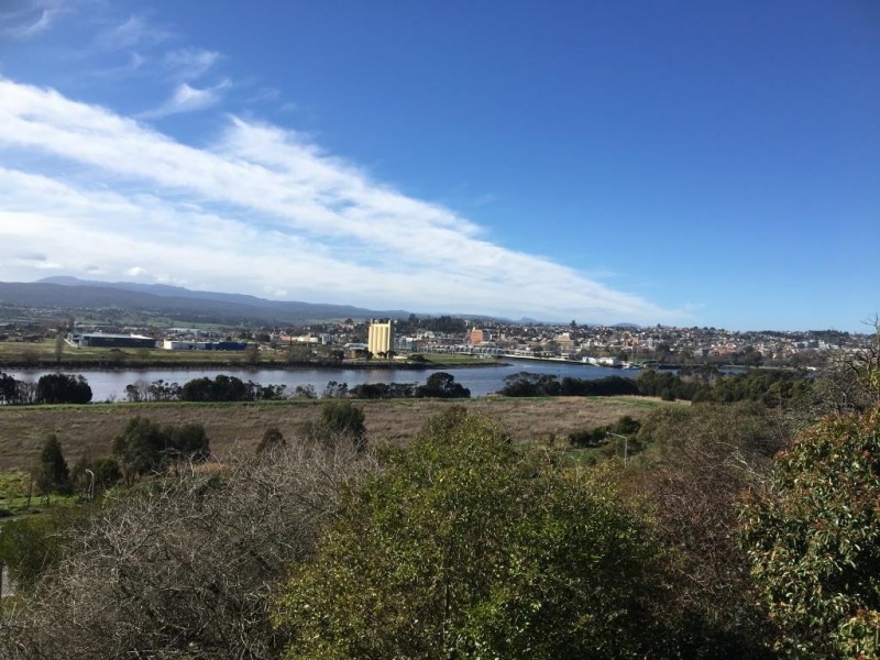 69 West Tamar Road, Trevallyn TAS 7250