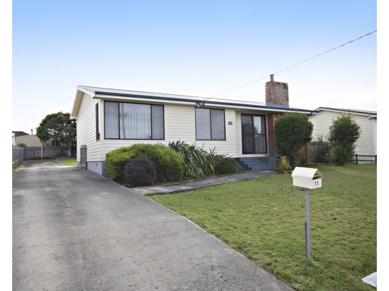 11 Mackay Street, Mayfield TAS 7248