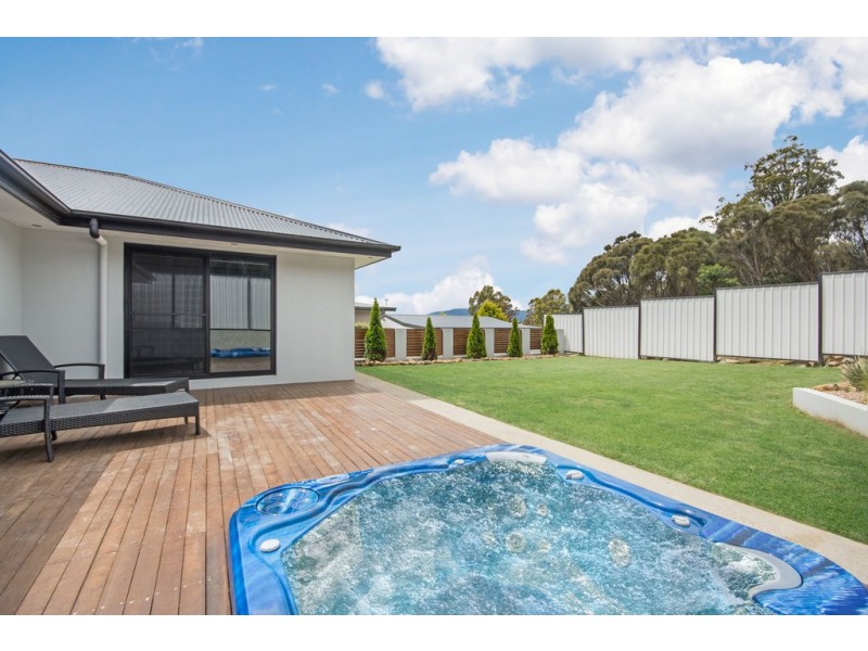 3 Classic Drive, Prospect Vale TAS 7250