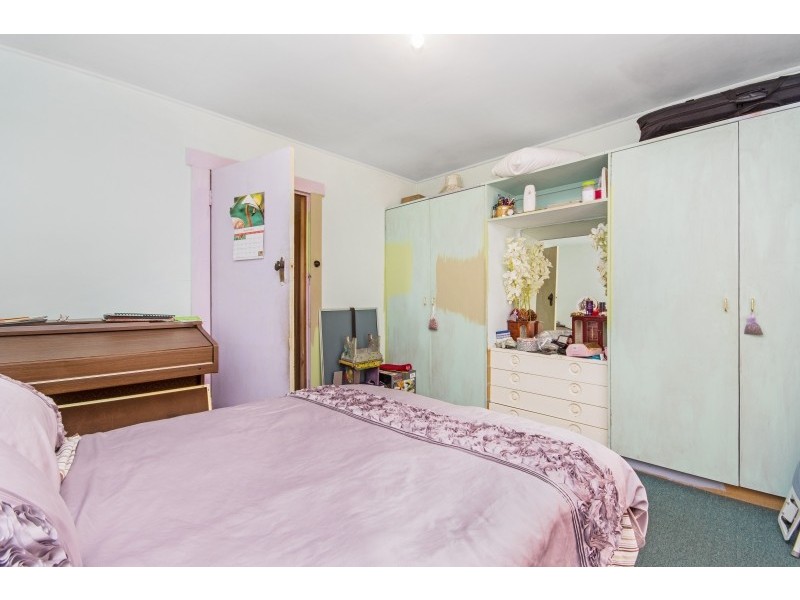 2 Lenborough Street, Beauty Point TAS 7270