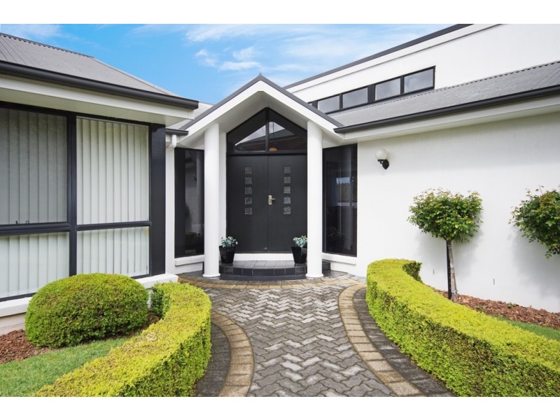 4 Campbell-Smith Court, Newnham TAS 7248