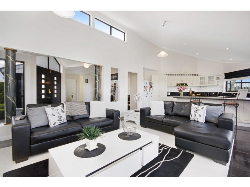 4 Campbell-Smith Court, Newnham TAS 7248