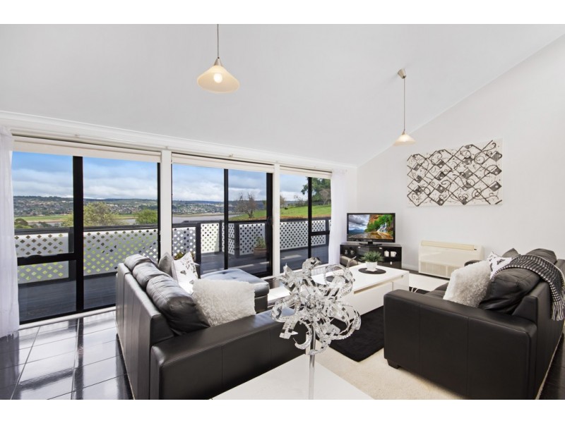 4 Campbell-Smith Court, Newnham TAS 7248
