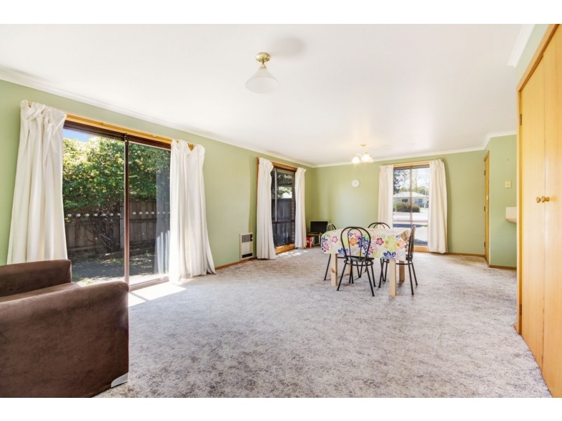 1/13 Newnham Close, Newnham TAS 7248