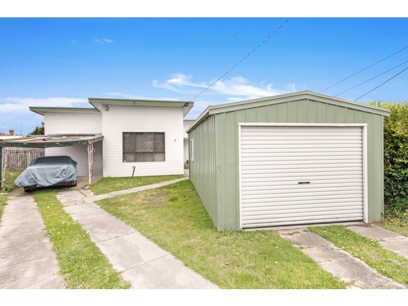 7 Heyes Place, Mowbray TAS 7248