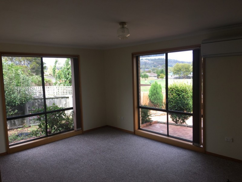 2/27 Las Vegas Drive, Prospect Vale TAS 7250