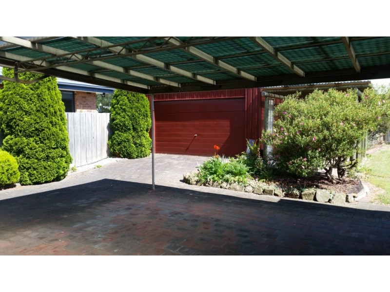8 Shirley Place, Kings Meadows TAS 7249