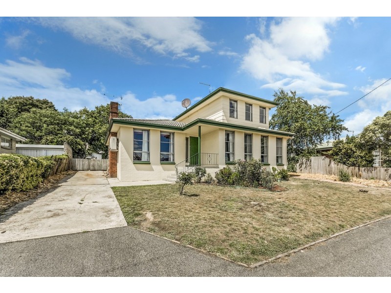 2 Heathfield Street, Norwood TAS 7250