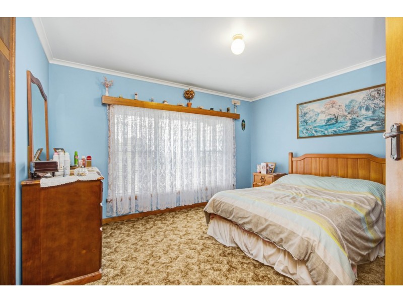 23 Crandon Crescent, Newnham TAS 7248