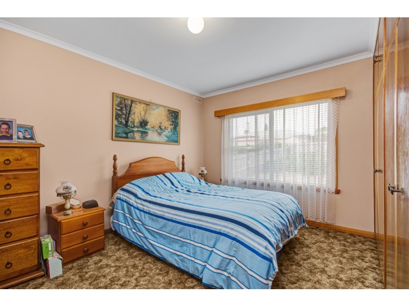 23 Crandon Crescent, Newnham TAS 7248