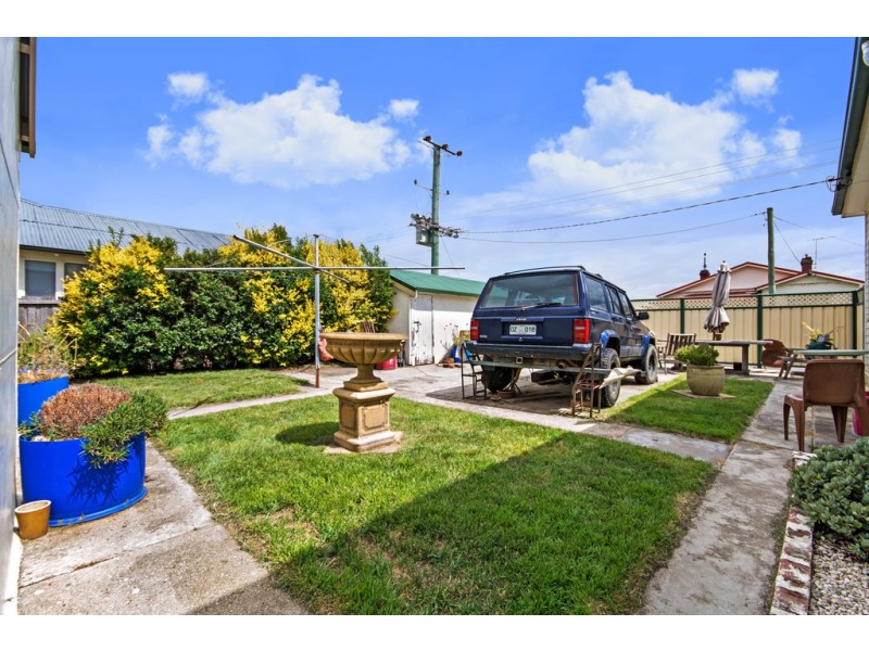 15 Kinross Road, Invermay TAS 7248