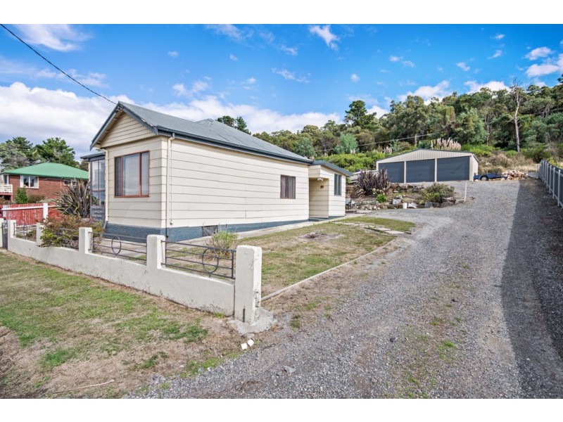 37 Payne Street, Beaconsfield TAS 7270