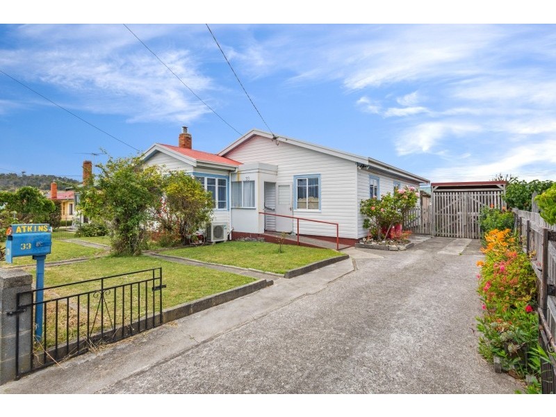 33 Sturt Crescent, Mayfield TAS 7248