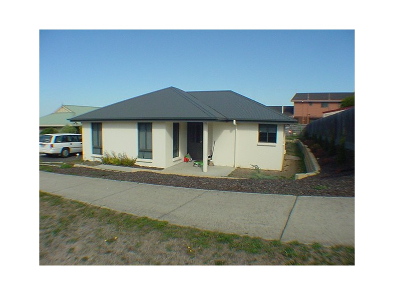 50 Goya Street, Newnham TAS 7248