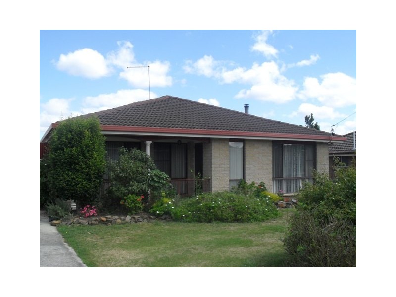 7 Sebastian Court, Newnham TAS 7248